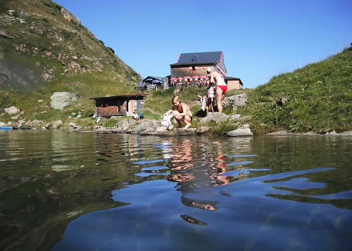 هاوس نيدرموسر بيت ضيافة