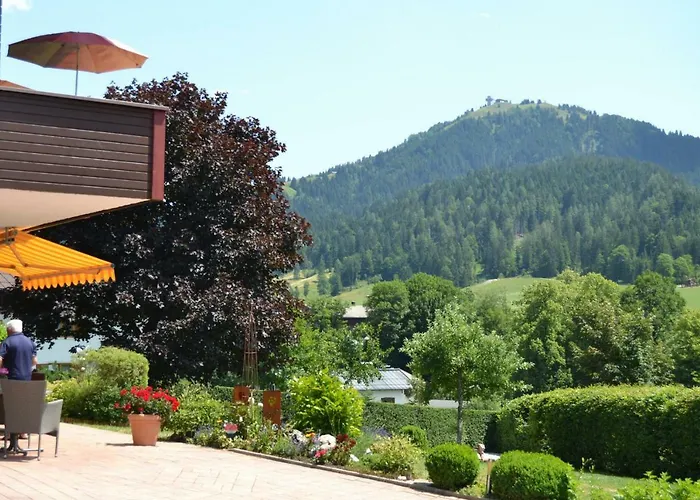 هاوس نيدرموسر بيت ضيافة