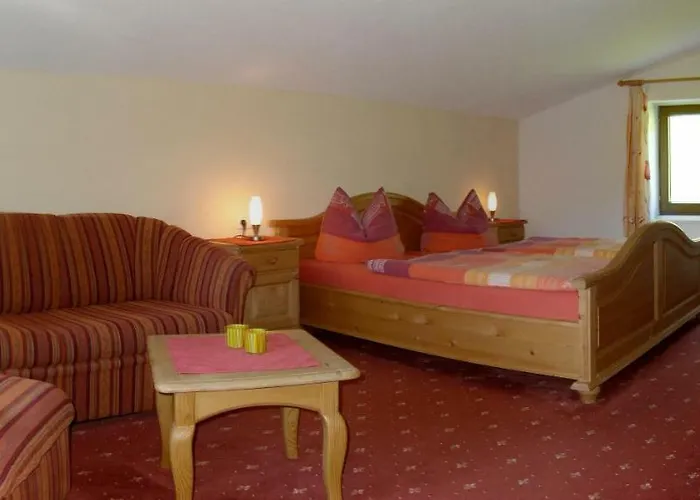 هاوس نيدرموسر بيت ضيافة