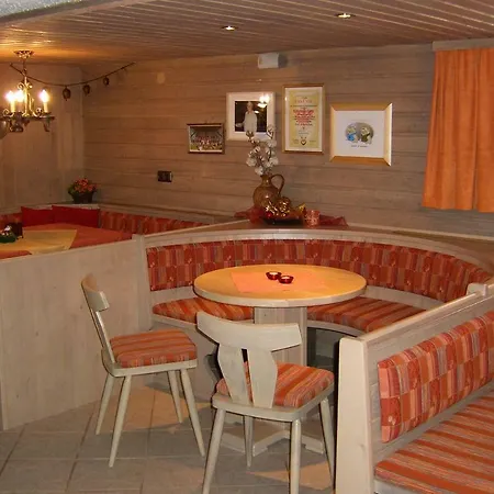 Guest house Haus Niedermoser